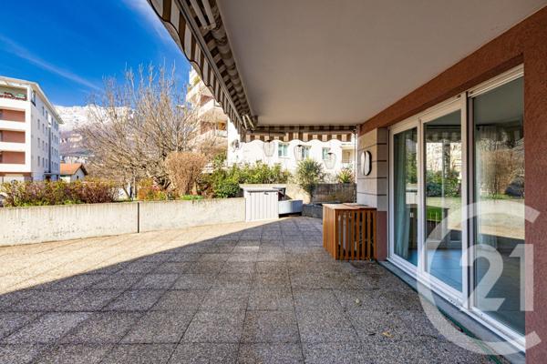 Appartement T5 à vendre  5 pièces - 108 m2 ECHIROLLES - 38