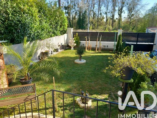 Maison à vendre 4 pièces 144 m² Bourg-et-Comin