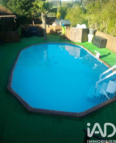 Maison à vendre 4 pièces 144 m² Bourg-et-Comin