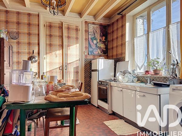 Maison à vendre 8 pièces 184 m² Tours-sur-Meymont