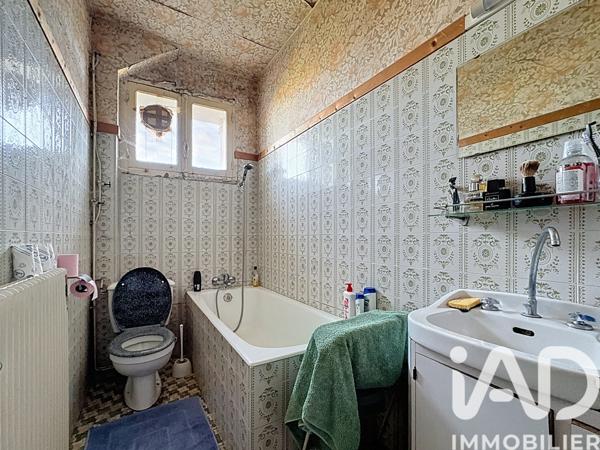 Maison à vendre 8 pièces 184 m² Tours-sur-Meymont