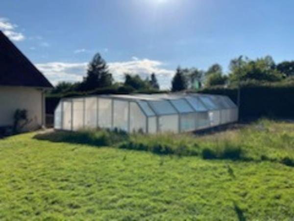 Belle Maison de 138 M2 en bon état pas de travaux à prévoir sur un terrain de 6241 M2 à Bonneville La Louvet