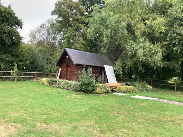 Belle Maison de 138 M2 en bon état pas de travaux à prévoir sur un terrain de 6241 M2 à Bonneville La Louvet
