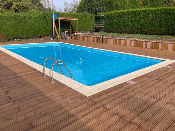 Belle Maison de 138 M2 en bon état pas de travaux à prévoir sur un terrain de 6241 M2 à Bonneville La Louvet