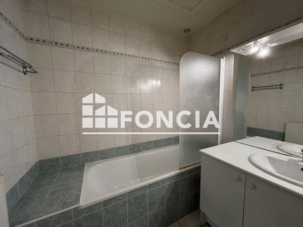 Location Appartement 3 pièces 58.91 m² - 58 GRANDE RUE Trevoux 01600