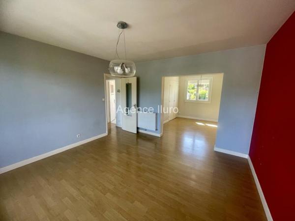 Appartement - Oloron-sainte-marie - Réf.:205395 BEL APPARTEMENT T4 AVEC CAVE - 3EME ETAGE - (BAISSE DE PRIX) (PAS D'ASCENSEUR)