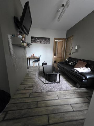 T2 a vendre loué clairmarais