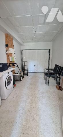 A 8 min de Rennes, à 300m du collège et du bus de Rennes metropole, proche des commerces et des...