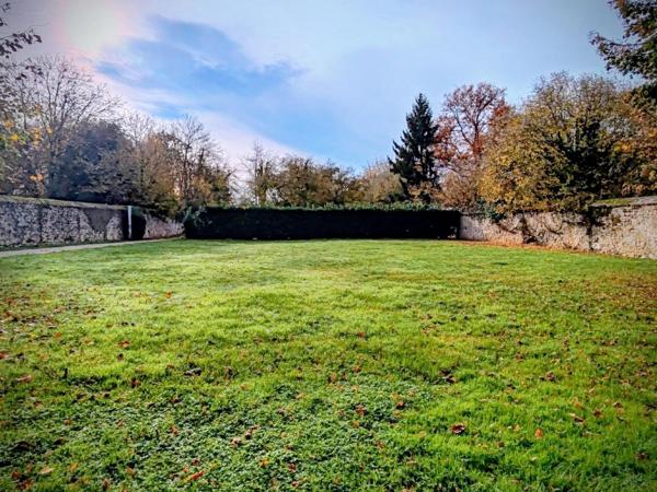 Vente Propriété 19 pièces 470 m2 à Crépy-en-Valois