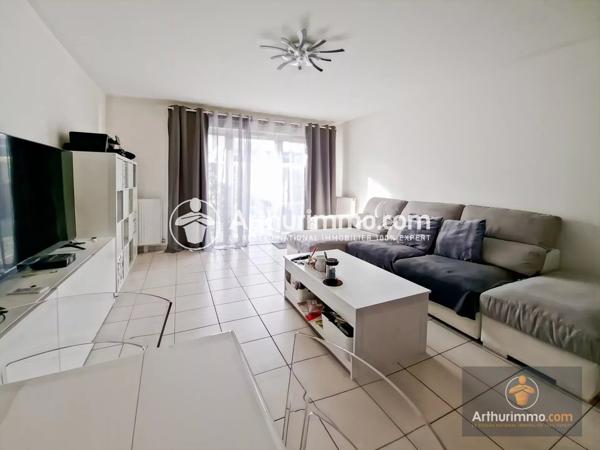 Vente Appartement 3 pièces 60 m2 à Saint-Pierre-du-Perray