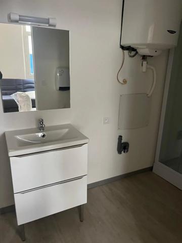 Vente                                                      Appartement
                        
                     1 pièces                      21 m2                     à Perpignan