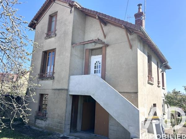 Maison à vendre 5 pièces 79 m² Cosne-d'Allier