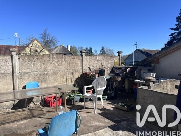 Maison à vendre 5 pièces 79 m² Cosne-d'Allier