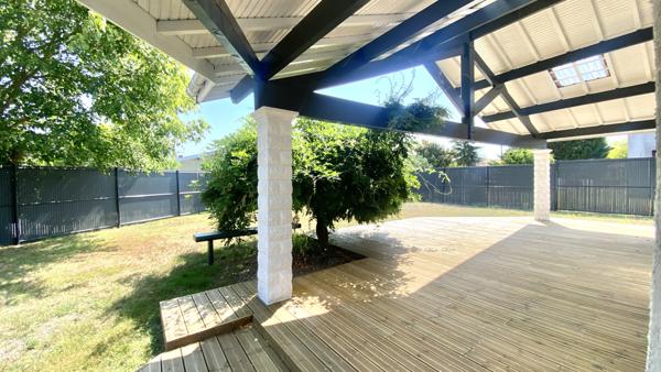 Pessac (33600) MAGONTY - Maison rénovée avec studio 148 m² et Garage sur 1200 m²