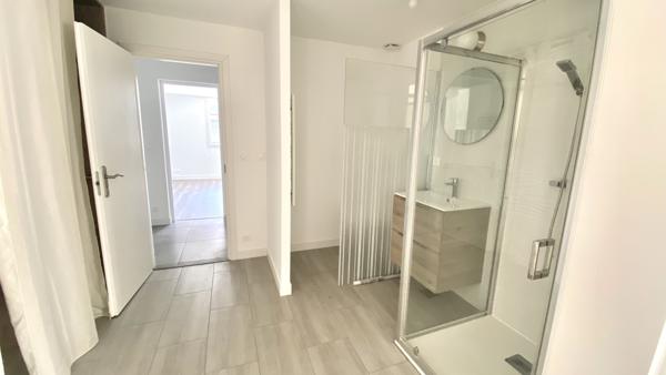 Pessac (33600) MAGONTY - Maison rénovée avec studio 148 m² et Garage sur 1200 m²