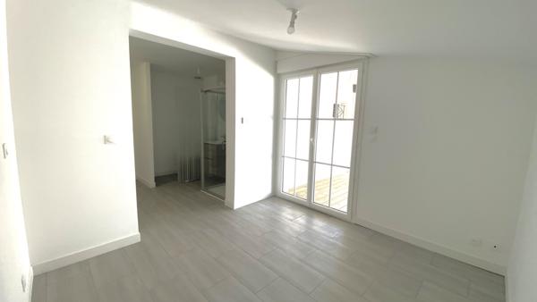 Pessac (33600) MAGONTY - Maison rénovée avec studio 148 m² et Garage sur 1200 m²