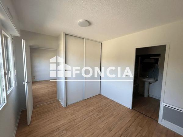 Location Appartement 2 pièces 33.23 m² - IMPASSE DU BELVEDERE Saint Pierre Du Mont 40280