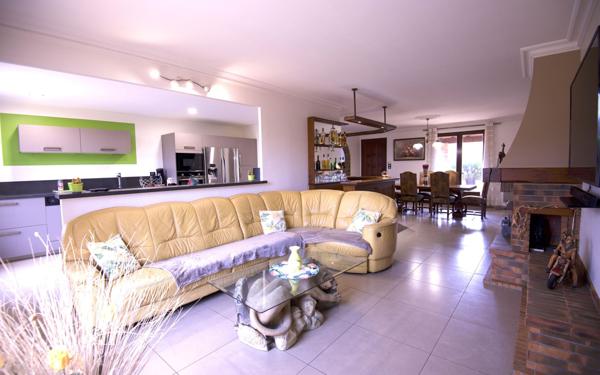 Maison à vendre    7 pièces •  Saint-Loup-Cammas