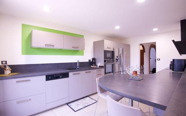 Maison à vendre    7 pièces •  Saint-Loup-Cammas