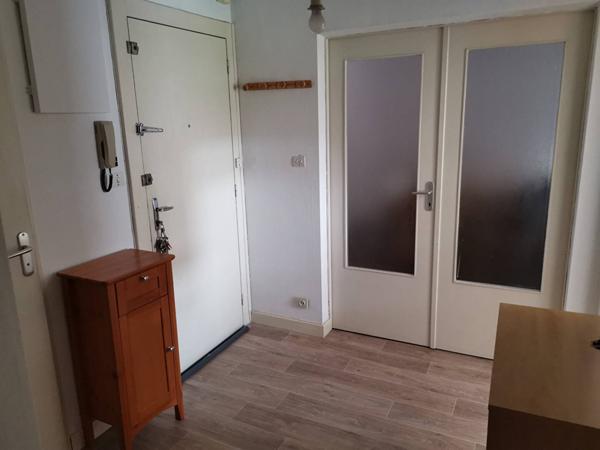 F3 MEUBLÉ lumineux de 58m2 / Idéal colocation étudiants