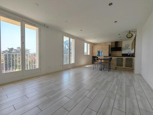 Rare à saisir sur la commune de Villefranche-Sûr-Saône - T4 rénové, lumineux et tout équipé