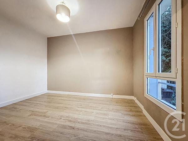 Maison à vendre  3 pièces - 68,83 m2 STE GENEVIEVE DES BOIS - 91