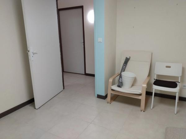 Dpt Isère (38), à louer BOURGOIN JALLIEU bureau 15 m²