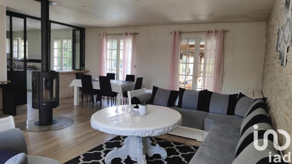 House for sale 6 rooms 167 m² Montlouis-sur-Loire