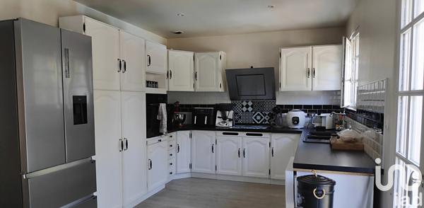 House for sale 6 rooms 167 m² Montlouis-sur-Loire