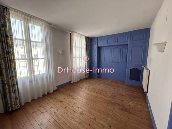 Immeuble à vendre 10 pièces de 300 m²