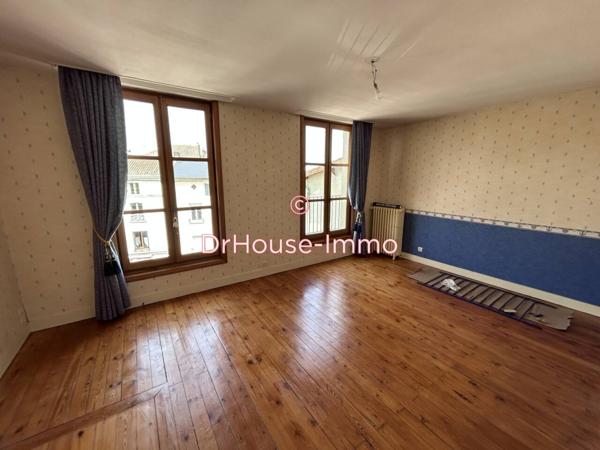 Immeuble à vendre 10 pièces de 300 m²