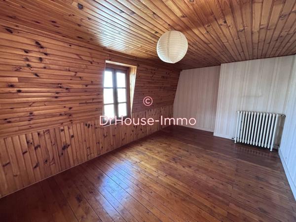 Immeuble à vendre 10 pièces de 300 m²
