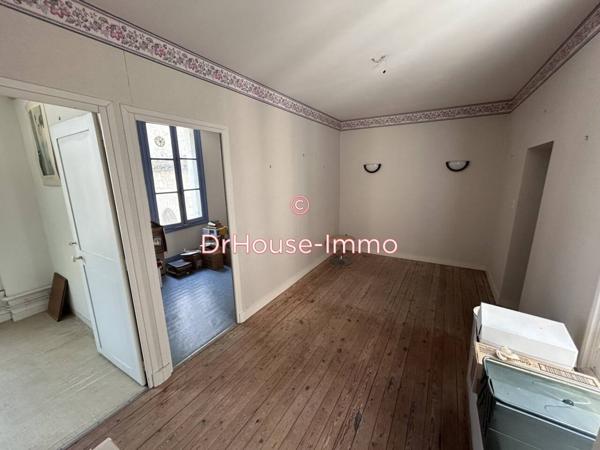 Immeuble à vendre 10 pièces de 300 m²