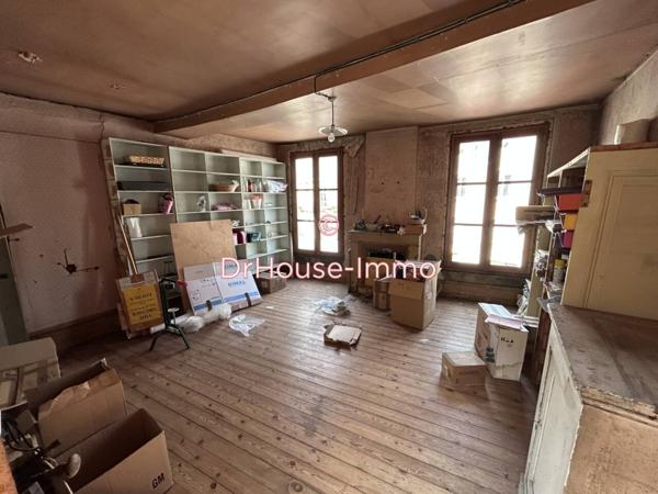 Immeuble à vendre 10 pièces de 300 m²