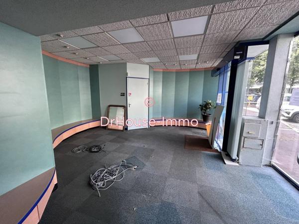Immeuble à vendre 10 pièces de 300 m²