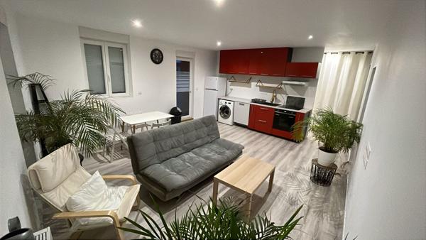 Immeuble 10 pièces - 169 m²