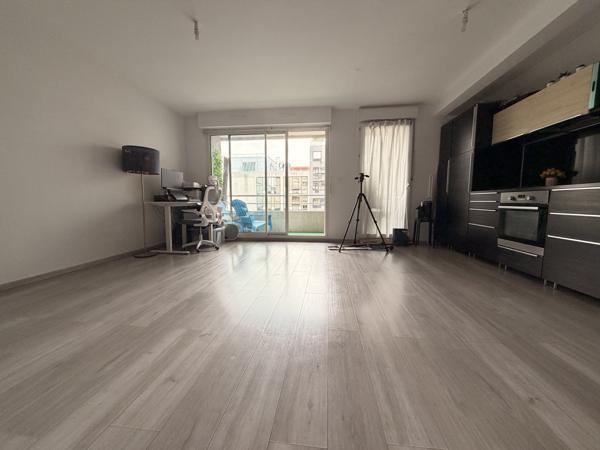 Appartement 2 pièces - 47 m² Exclusivité efficity