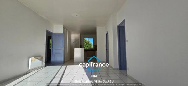 Maison à vendre 4 pièces SAINTE LIVRADE SUR LOT (47) - Maison de plain-pied avec jardin et garage.