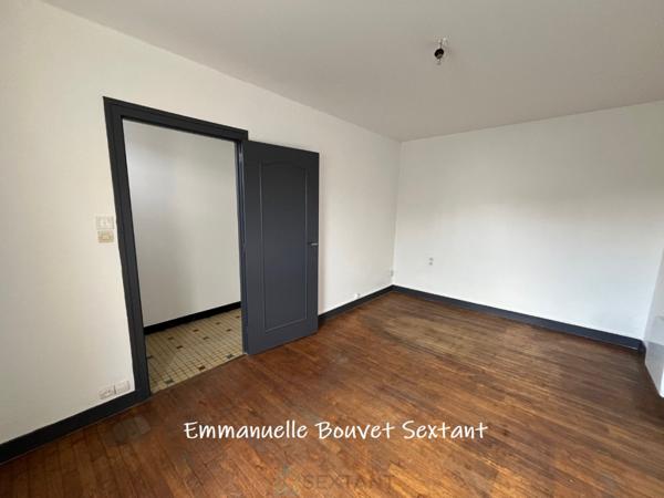 BERGERAC, plain-pied proche gare et centre-ville avec jardin et petites dépendances