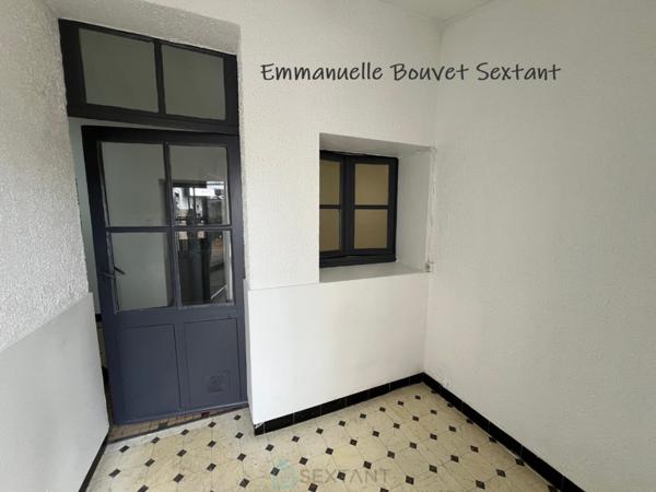 BERGERAC, plain-pied proche gare et centre-ville avec jardin et petites dépendances