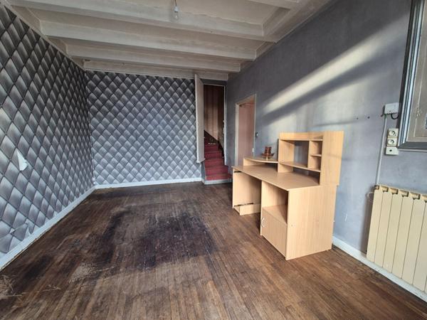 Maison Saint Saturnin Du Bois 7 pièce(s) 125 m2