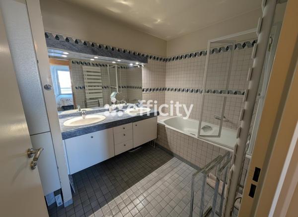 Appartement 4 pièces - 81 m² Exclusivité efficity