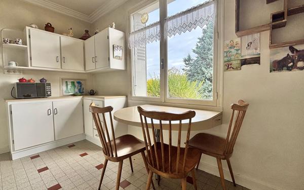 Maison à vendre    4 pièces •  Villefranche-sur-Saône