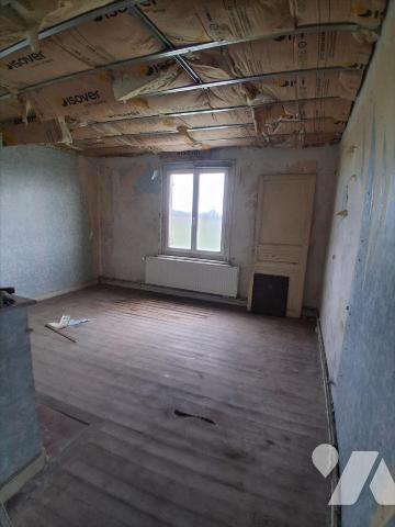 FIEULAINE - CORPS DE FERME - 7 PIÈCES