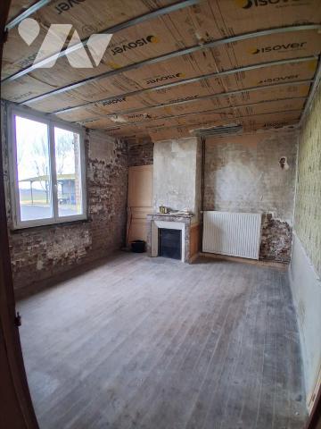 FIEULAINE - CORPS DE FERME - 7 PIÈCES