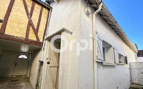 Maison à vendre    4 pièces • 74 m2 Mantes-la-Jolie