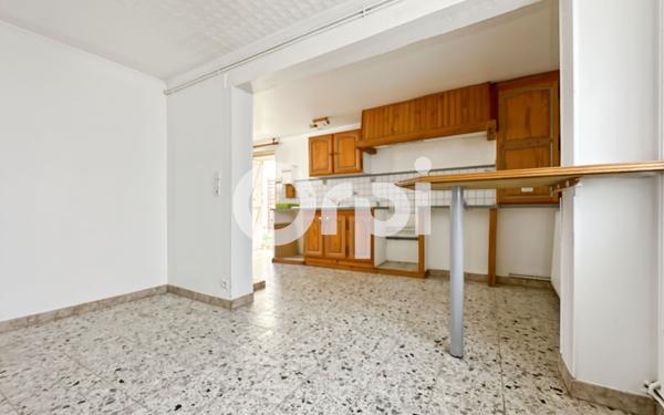 Maison à vendre    4 pièces • 74 m2 Mantes-la-Jolie