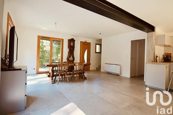 Maison à vendre 6 pièces 147 m² Saint-Martin-d'Uriage