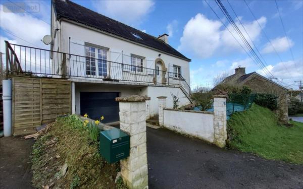 Maison individuelle à vendre à Carhaix-Plouguer dans le Finistère (29270), ref : 29066-1032448