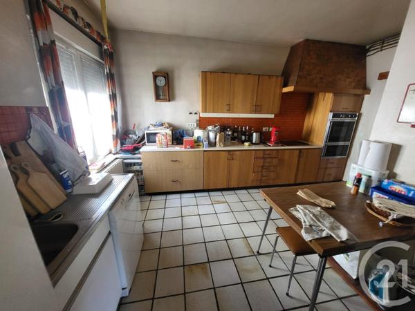 Maison à vendre  15 pièces - 284,43 m2 VILLERS LE LAC - 25